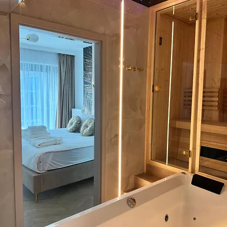 Апартаменты Z Jacuzzi, Sauna, Parkingiem, - Zabrska *